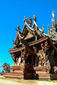 Wooden_Temple_08